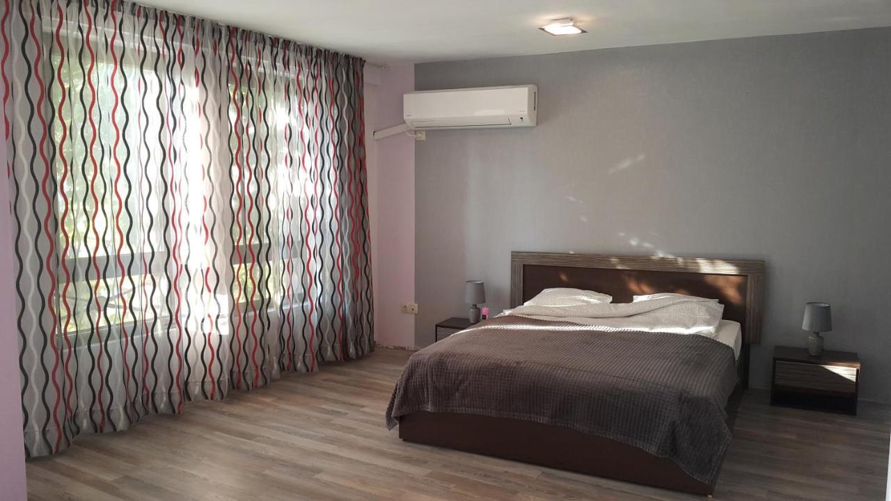 Art House Plovdiv Hotel Bagian luar foto